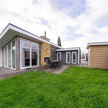 Near Bemelerberg Reserve בית נופש Bemelen