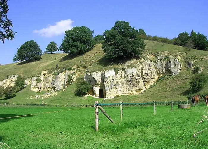 別荘 Near Bemelerberg Reserve *